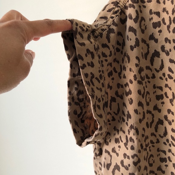 C&C California Leopard print oversized blouse - Picture 4 of 9